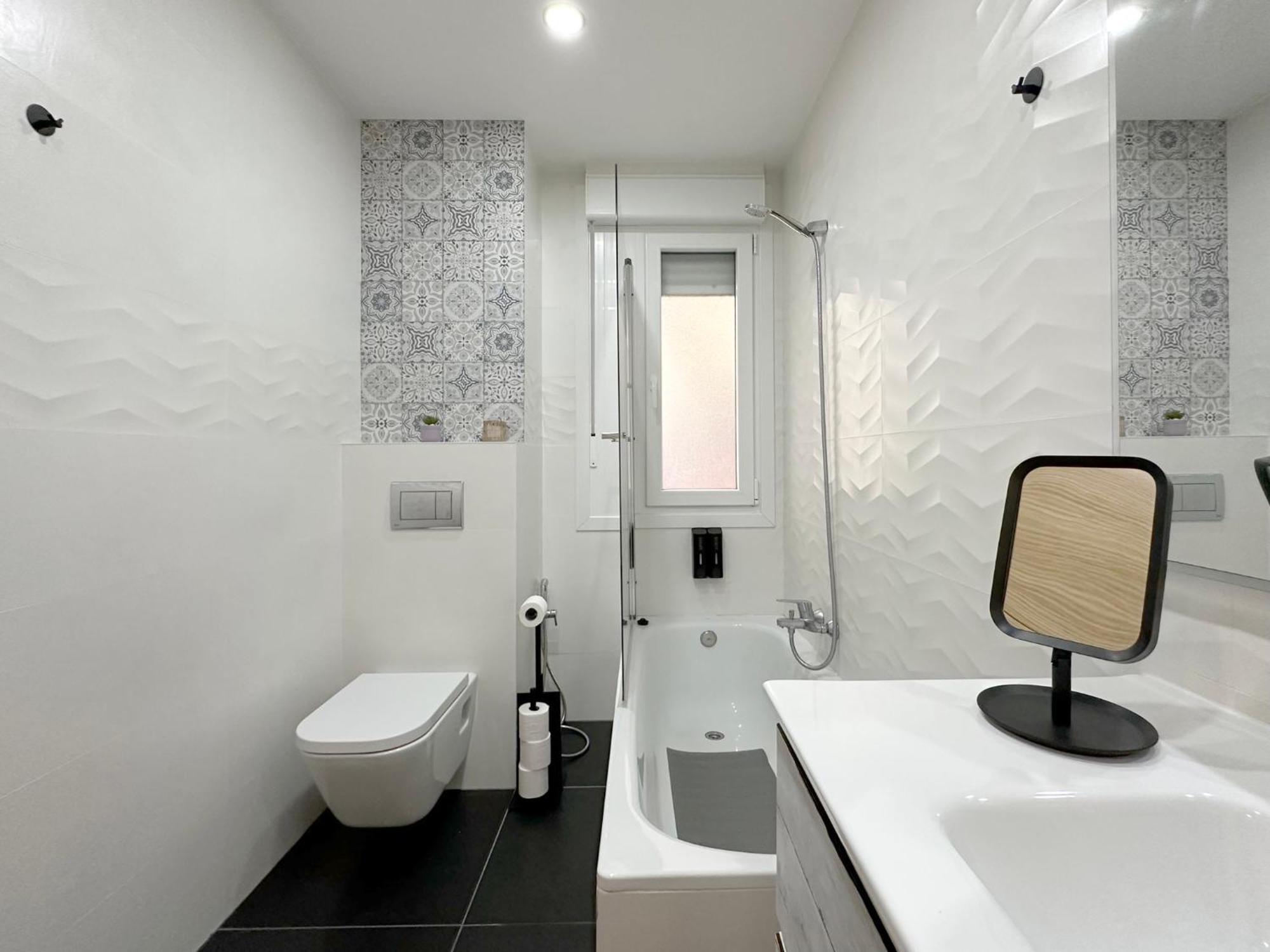 Encantador Apartamento Junto Al Ayuntamiento Bilbao Exterior foto